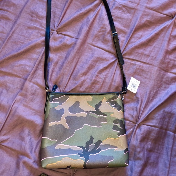 COACH army/camo crossbody bag. Never used. - Picture 3 of 8